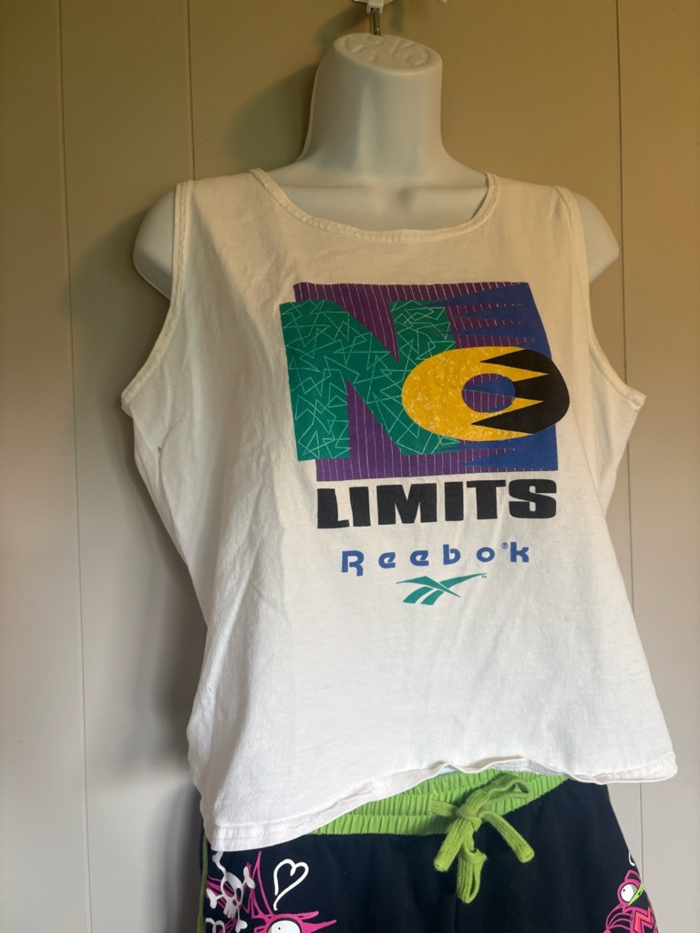 Vintage Reebok Top - Picture 2 of 4